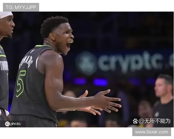 爱德华兹落选首发球迷缘何不买账 爱德华兹落选首发球迷缘何不买账